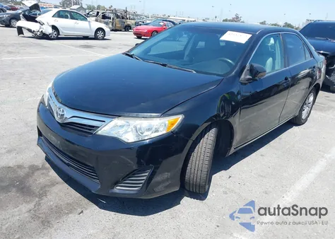 2012 Toyota Camry Se/Le/Xle z USA, uszkodzony, nr VIN 4T4BF1FK4CR217006